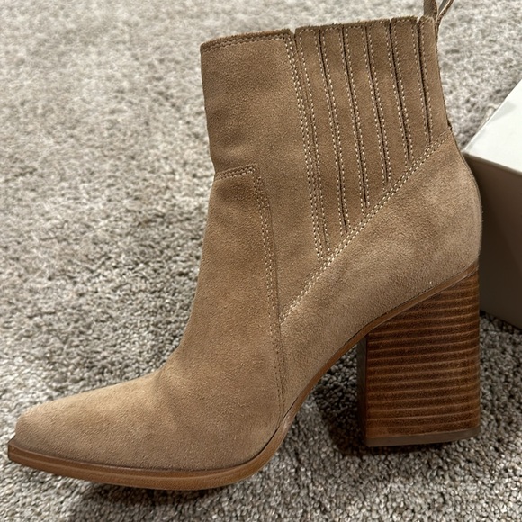 Suede booties chunky heel - Picture 6 of 9